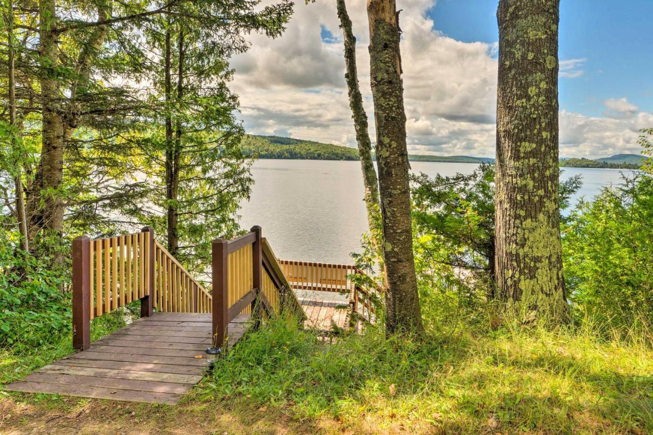 Rustic Cabin Retreat On Rangeley Lake! 外观 照片
