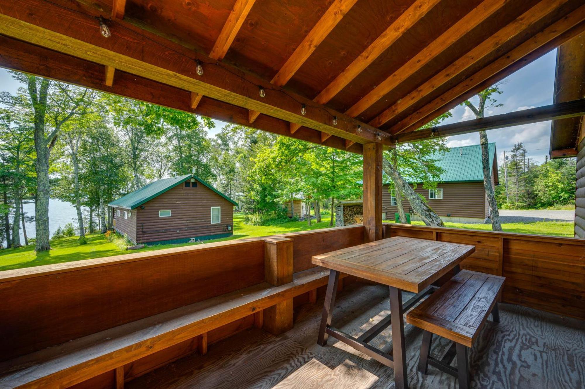 Rustic Cabin Retreat On Rangeley Lake! 外观 照片