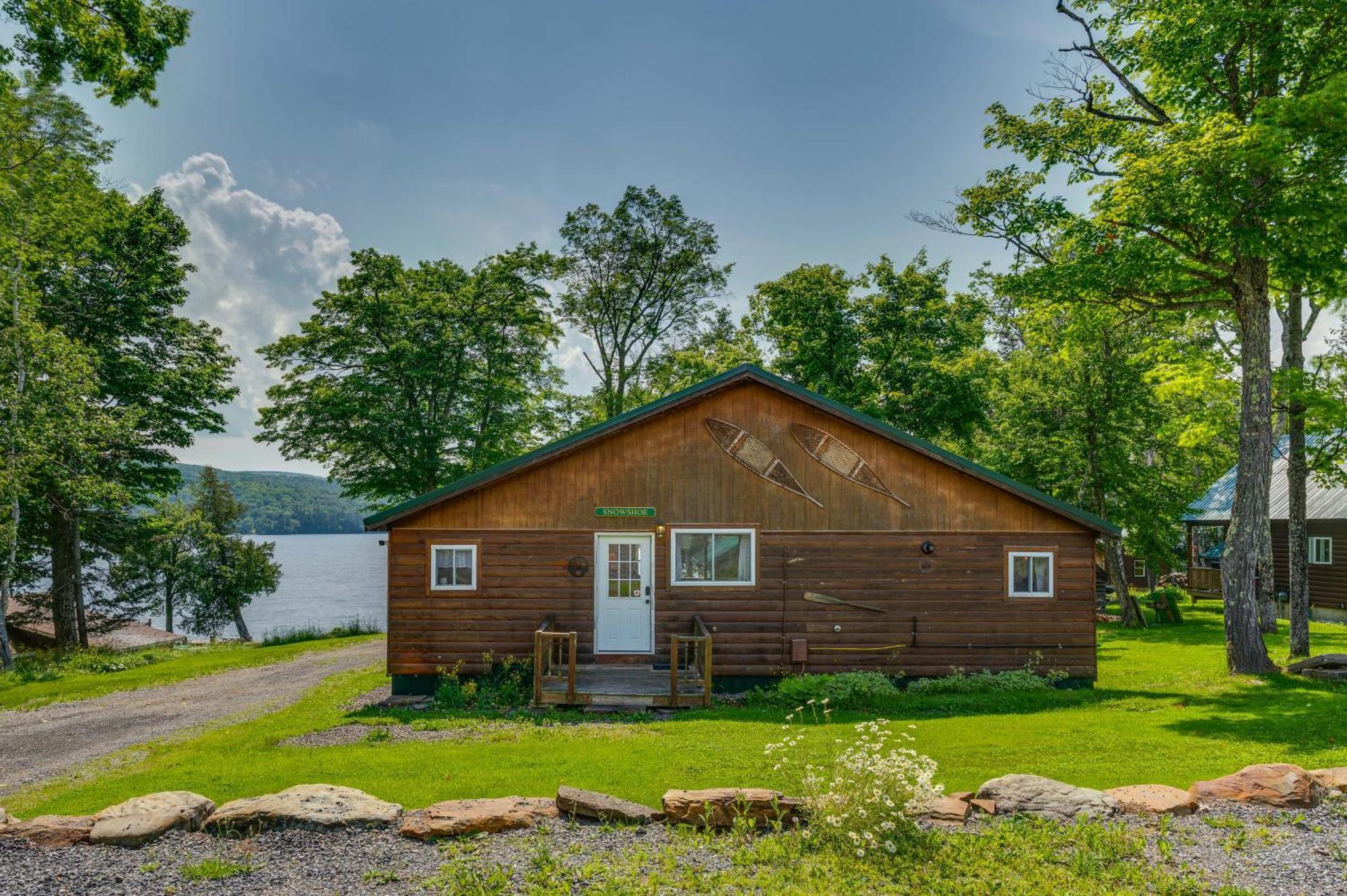 Rustic Cabin Retreat On Rangeley Lake! 外观 照片